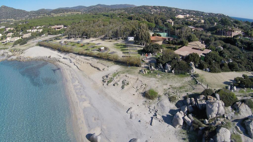 Villaggio Camping Spiaggia Del Riso Виласимиус Екстериор снимка